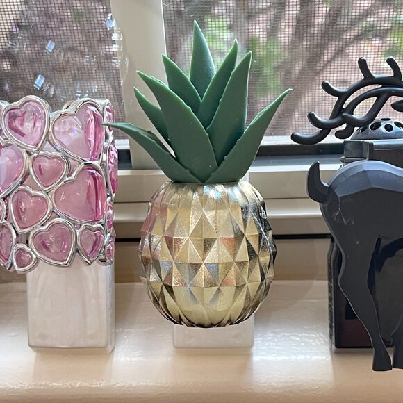 Bath & Body Works Wallflowers Set of 6 Fragrance Plugs 12 Refills Set Lot - Picture 6 of 9